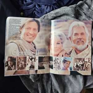Vintage Kenny Rogers Program/Photo Booklet – Dodge Trucks presents Kenny Rogers
